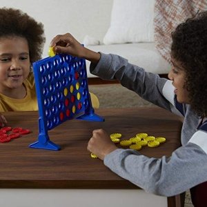 Hasbro Gaming CONNECT 4 - Classic four in a row game - Board Games and Toys for Kids, boys, girls - Ages 6+ - Image 11