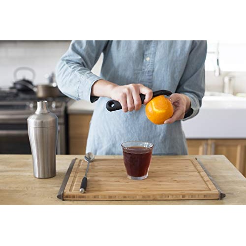 OXO Good Grips Swivel Peeler - Image 6