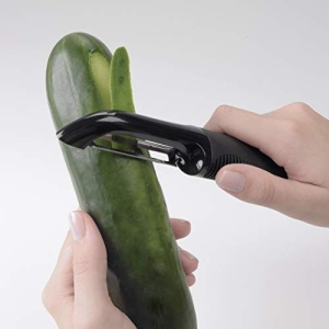 OXO Good Grips Swivel Peeler - Image 4