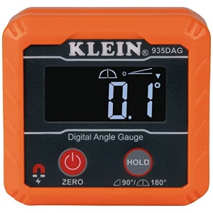 Klein Tools 935DAG Digital Electronic Level and Angle Gauge, Measures 0 - 90 and 0 - 180 Degree Ranges, Measures and Sets Angles - Image 5
