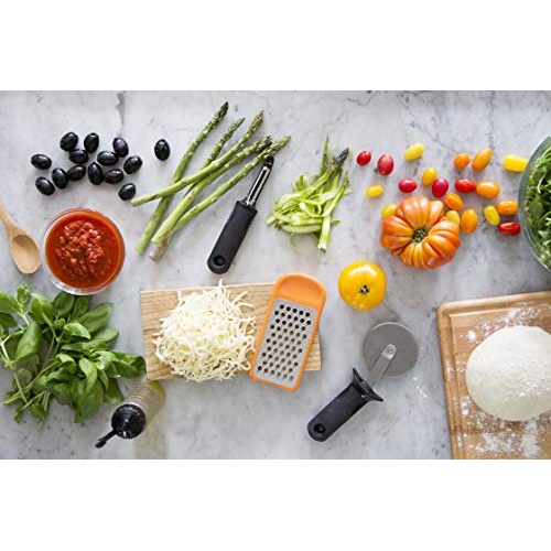 OXO Good Grips Swivel Peeler - Image 5